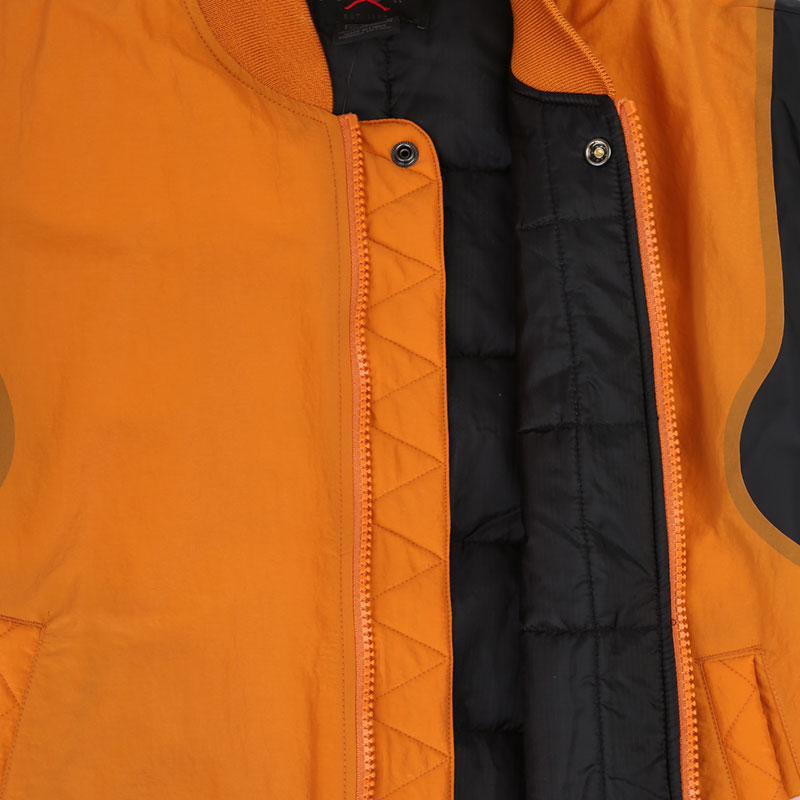 мужская оранжевая куртка Jordan 23 Engineered Jacket CV2786-875 - цена, описание, фото 3